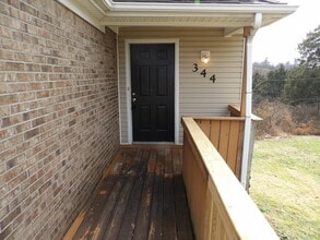 344 Bypass Plaza Dr in Frankfort, KY - Building Photo - Building Photo