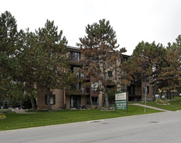 The Pines Apartments