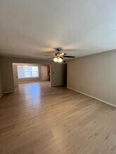800 Monterrey Pl in Austin, TX - Building Photo - Building Photo