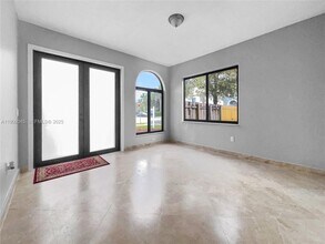 1736 NE 9th Dr in Homestead, FL - Building Photo - Building Photo