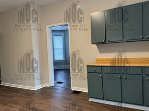 160 1/2-160 1/2 Lake St in Lancaster, OH - Building Photo - Building Photo