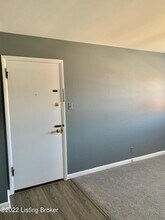 2220 Heather Ln in Louisville, KY - Building Photo - Building Photo