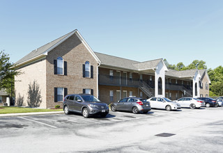 Eastgate Village Apartments in Greenville, NC - Building Photo - Building Photo