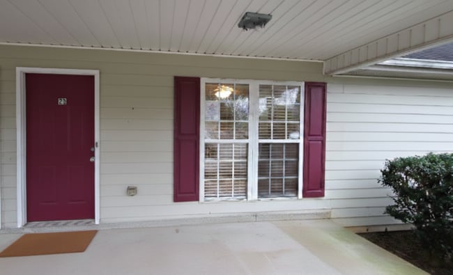 property at 3813 N Bogan Rd