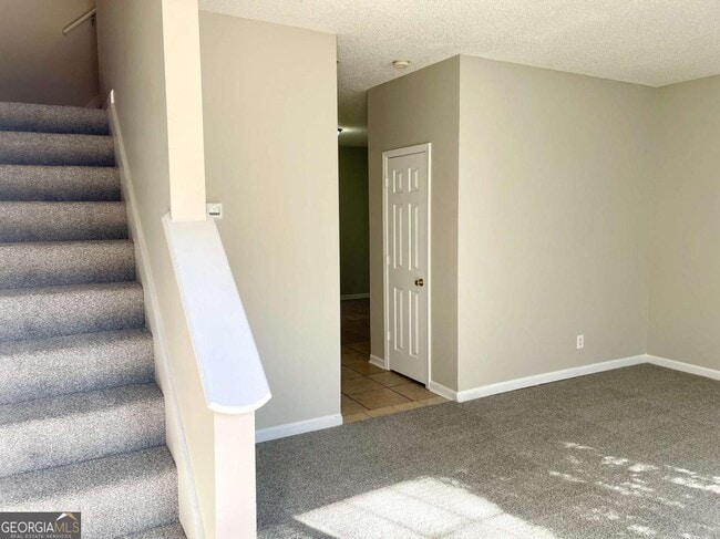 6688 Sunset Hills Blvd in Rex, GA - Building Photo - Building Photo