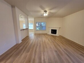 15712 Cadoz Dr in Austin, TX - Building Photo - Building Photo