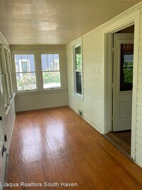 204 E Beech St photo'