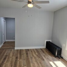 4137 N Bernard St in Chicago, IL - Building Photo - Building Photo