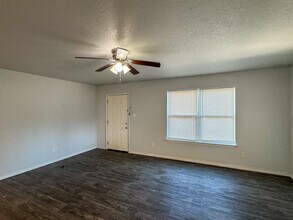 3512 Eutopia St in Greenville, TX - Building Photo - Building Photo