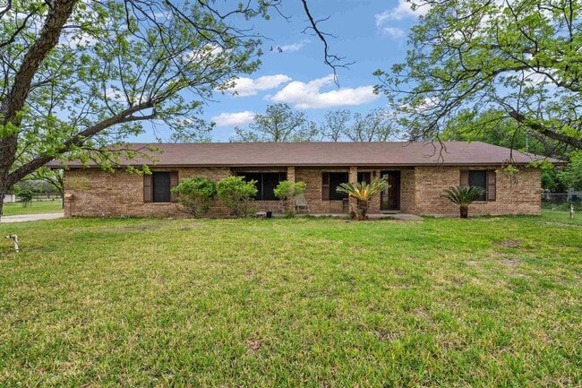 property at 424 W Nicholson St