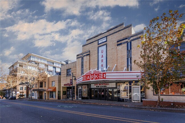 property at 625 W Dickson St