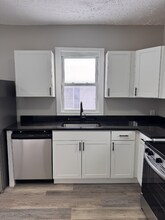 615 W Columbus Ave in Bellefontaine, OH - Building Photo - Building Photo