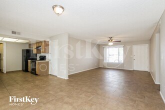 5031 W Windrose Dr in Glendale, AZ - Building Photo - Building Photo