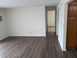 2715 Eggert Rd-Unit -7 in Tonawanda, NY - Building Photo - Building Photo