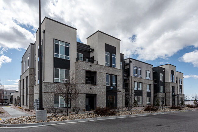 The Pointe at West Point in West Point, UT - Foto de edificio - Building Photo