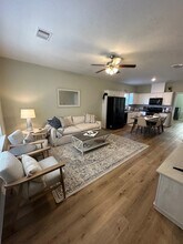 5419 Avenue N 1/2 Rear in Galveston, TX - Building Photo - Building Photo