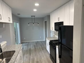 1005 Wenham Ln in Lawrenceville, GA - Building Photo - Building Photo