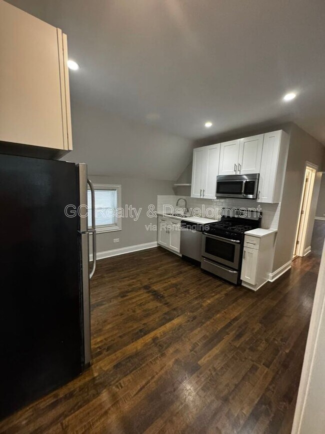 4343 N Troy St in Chicago, IL - Building Photo - Building Photo