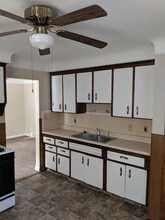 1862 Warwick Ave in Lincoln Park, MI - Building Photo - Building Photo