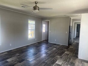 1800 E Graves Ave in Orange City, FL - Building Photo - Building Photo