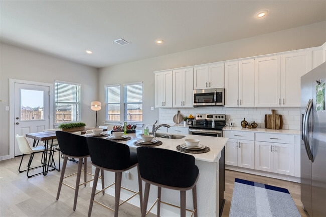 The Residences at Fresh Meadows in Temple, TX - Building Photo - Building Photo