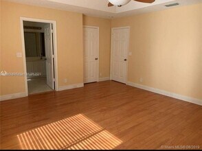 5115 Stage Coach Dr in Coconut Creek, FL - Building Photo - Building Photo