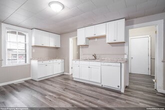 213 Manitowoc St in Menasha, WI - Building Photo - Building Photo