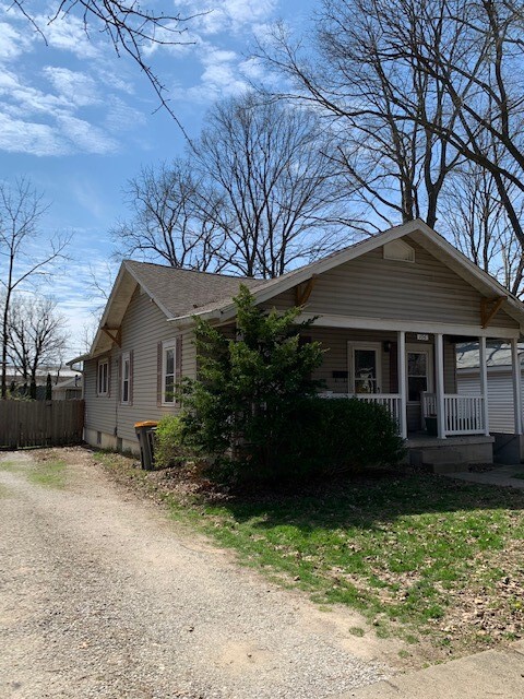 106 E Vermilya Ave in Bloomington, IN - Building Photo - Building Photo