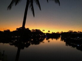 801 NE 18th Ct in Fort Lauderdale, FL - Building Photo