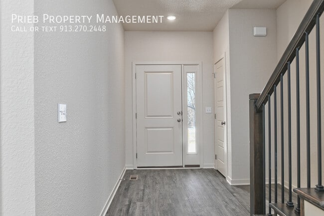 3236 N 103rd Pl in Kansas City, KS - Building Photo - Building Photo