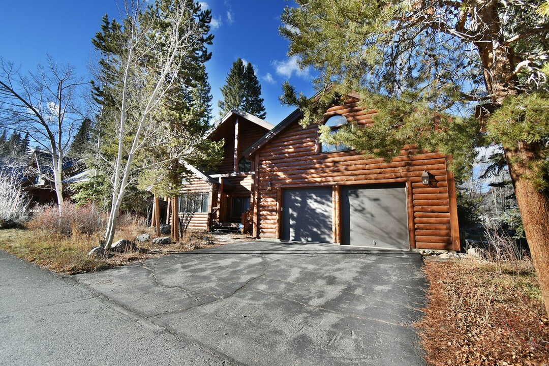 97 Sunset Dr in Frisco, CO - Building Photo