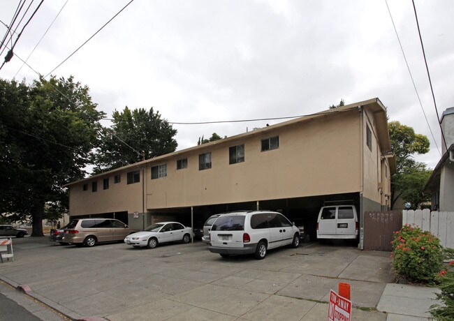 495 E William St in San Jose, CA - Foto de edificio - Building Photo