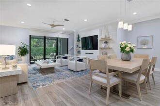 12973 Pembroke Dr in Naples, FL - Building Photo - Building Photo