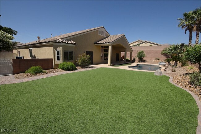 property at 6064 W Alpine Estates Cir