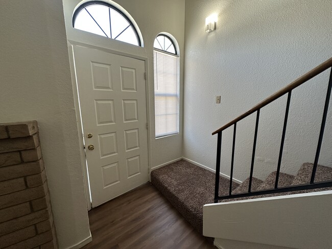 7813 S Laurelglen Blvd in Bakersfield, CA - Building Photo - Building Photo