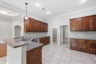 102 Remington Cir in Lumberton, TX - Building Photo - Building Photo