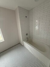 3842 N Newcastle Ave in Chicago, IL - Building Photo - Building Photo