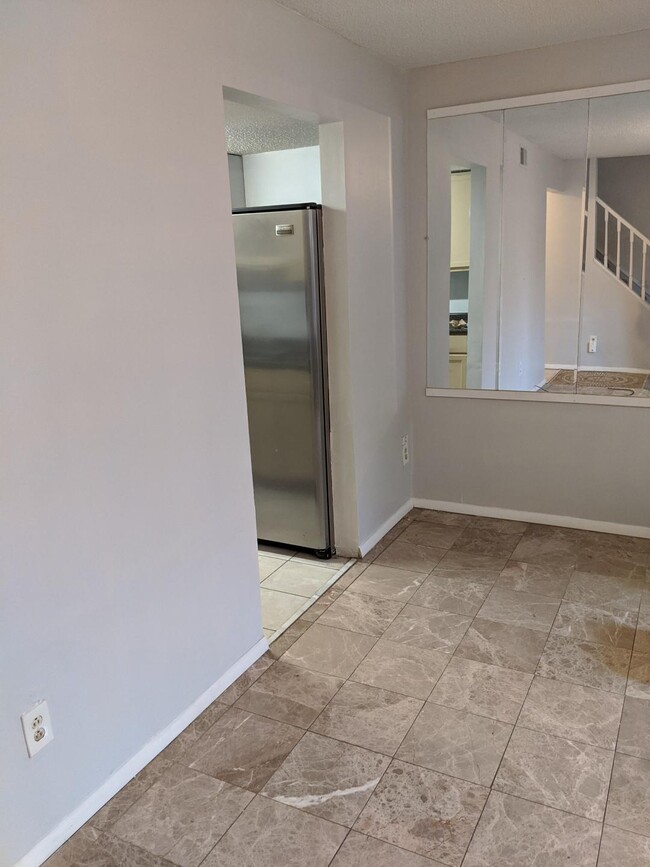 8236 Knights Bridge Rd in Charlotte, NC - Building Photo - Building Photo