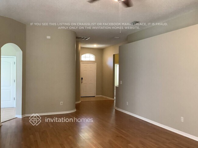 3147 Beaver Pond Trail in Valrico, FL - Building Photo - Building Photo