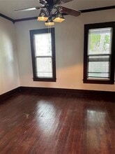 207 Taylor St in Bowie, TX - Building Photo - Building Photo