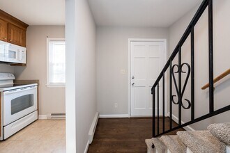 207 83rd St in Virginia Beach, VA - Building Photo - Building Photo