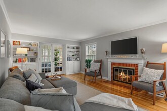 811 Hiawatha Dr in Madison, WI - Building Photo - Building Photo