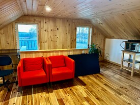 26 Ginkgo Wy in Essex, NY - Building Photo