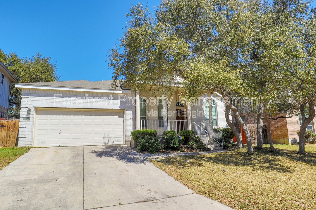 2707 Turquoise Way in San Antonio, TX - Building Photo