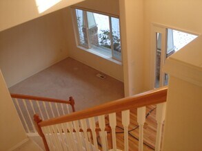 18560 151st Ave NE in Woodinville, WA - Foto de edificio - Building Photo