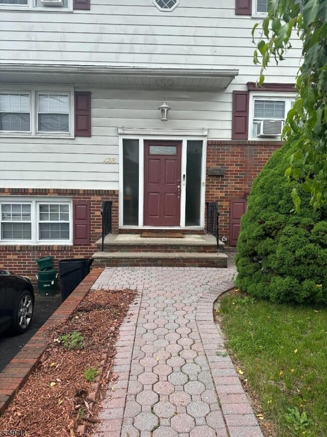 property at 436 N Taylor Ave