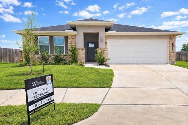 property at 30330 Reagans Rnch Dr