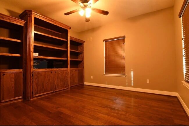 property at 2063 Apache Dr