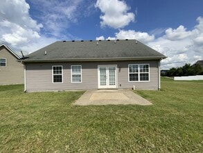 2414 Tour Dr in Murfreesboro, TN - Building Photo - Building Photo