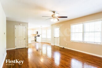 2204 Lynncrest Ln in Birmingham, AL - Building Photo - Building Photo